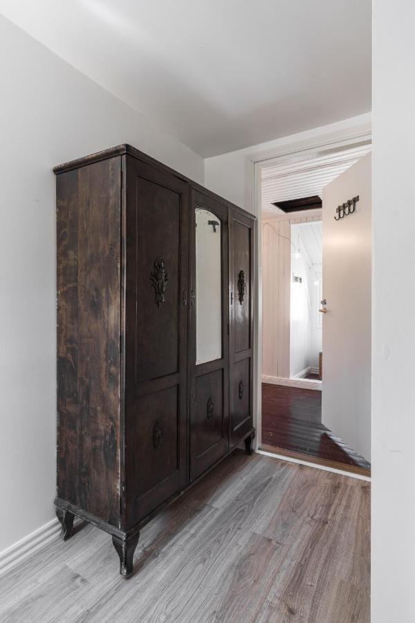 Newly Renovated Apartment In A Woodenhouse From 1910 In Martti! 투르쿠 외부 사진